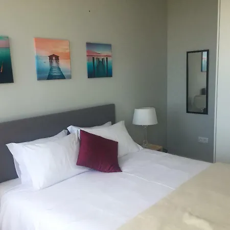 Mizu Bed & Breakfast *