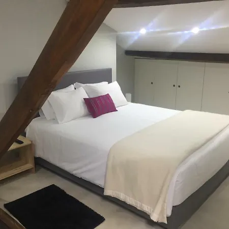Bed & Breakfast Mizu Aveiro